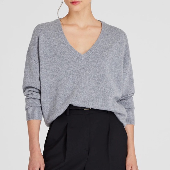 Aritzia Sweaters - Aritzia Light Heather Grey V-Neck Wool Sweater